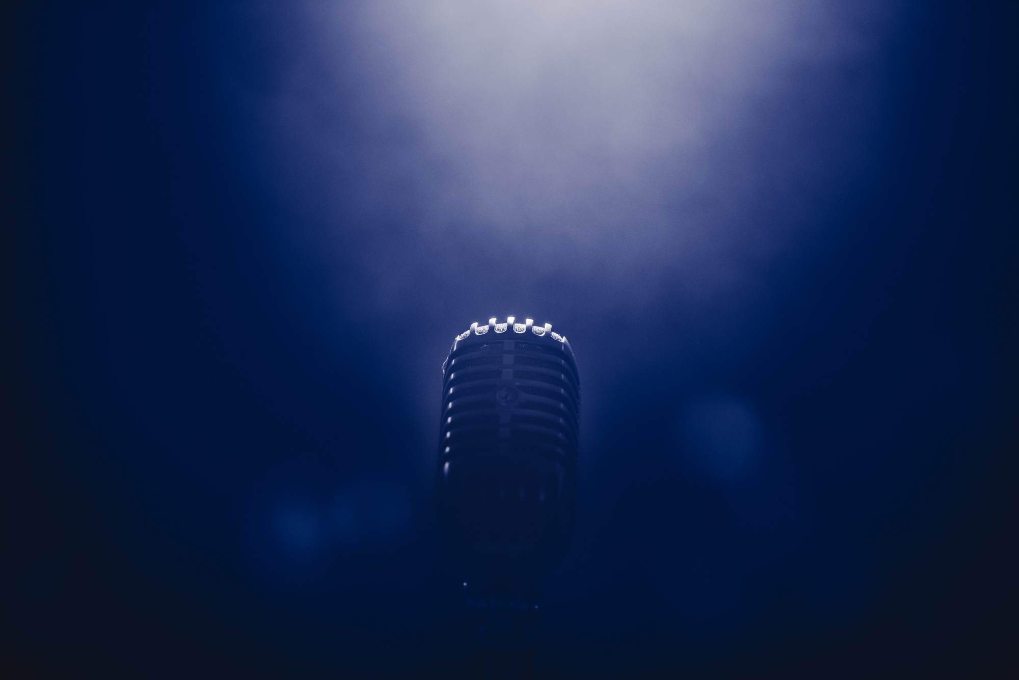 Microphone_Blue Background